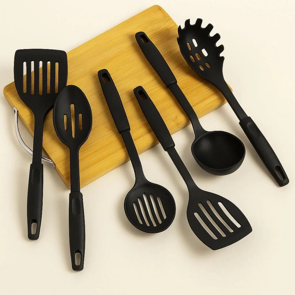 Close-up of heat-resistant rubber heads on Dylan utensils